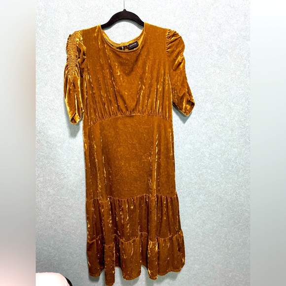 Gold empire waist dress from Target - Picture 2 of 2